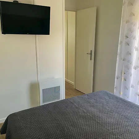 Pensjonat Charming With Heated Pool Year Round Les Mathes